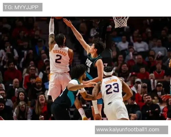 霍勒迪关键失误致开拓者绝杀媒体人警告机会难再篮球之神将施惩罚